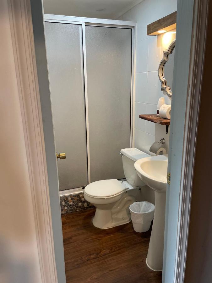 3. Linda Habitación Privada - Lugar Privilegiado Pensión Puerto Varas